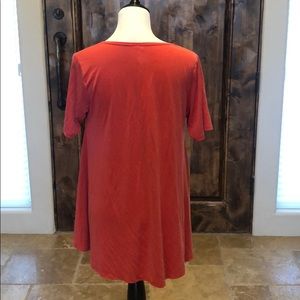 LuLaRoe Tops - LuLaroe top LuLaRoe Tops - LuLaroe top